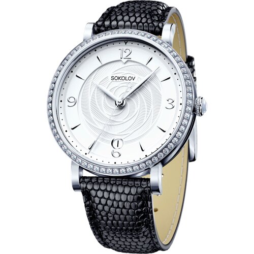 Женские серебряные часы - видео на модели