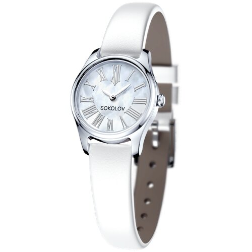 Женские серебряные часы - видео на модели