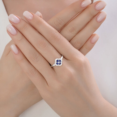 Кольцо из серебра с сапфирами и фианитами из серебро — вид 4