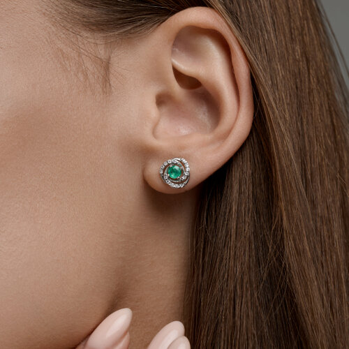 Серьги из серебра с изумрудами и фианитами из серебро — вид 3