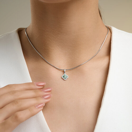 Подвеска из серебра с изумрудами и фианитами из серебро — вид 4