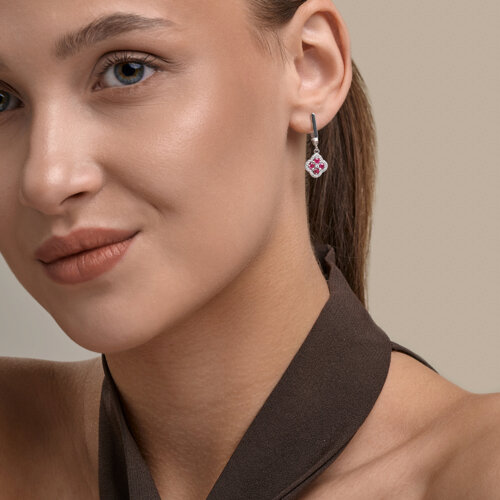 Серьги из серебра с рубинами и фианитами из серебро — вид 4