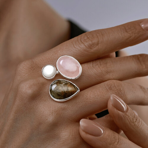 Кольцо из серебра с  Кварцем, Лабрадоритом и Перламутром из серебро — вид 2