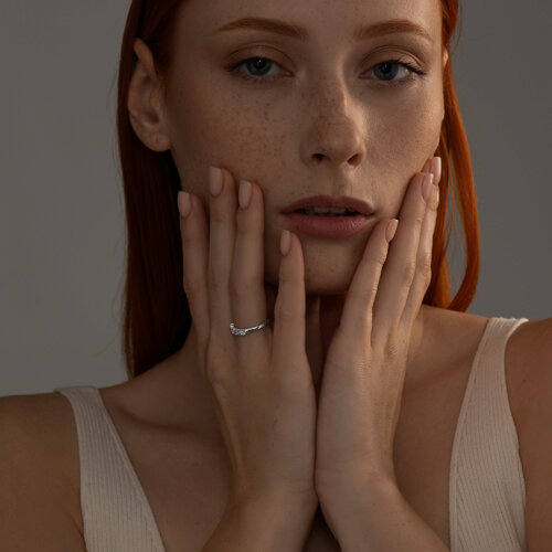 Кольцо из серебра с бриллиантами из серебро — вид 3