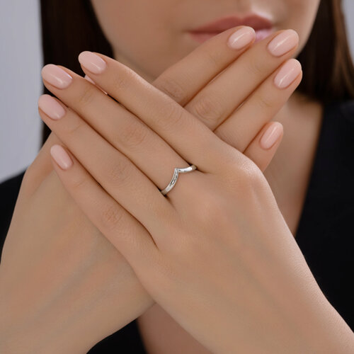 Кольцо из серебра с бриллиантом из серебро — вид 4