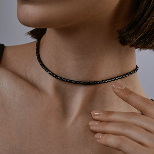 Кожаный шнурок с серебряным замком из серебро — вид 3