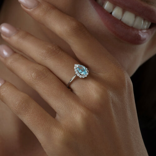 Кольцо из серебра с топазом и фианитами из серебро — вид 2