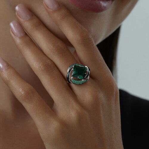 Кольцо из серебра с эмалью с зелёным ситаллом и зелеными фианитами из серебро — вид 4