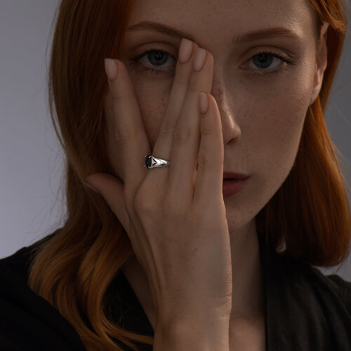 Кольцо из серебра с лондон топазом и фианитами из серебро — вид 4