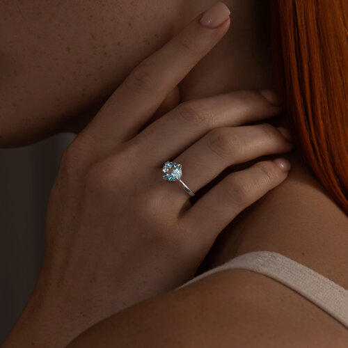 Кольцо из серебра с топазом из серебро — вид 3