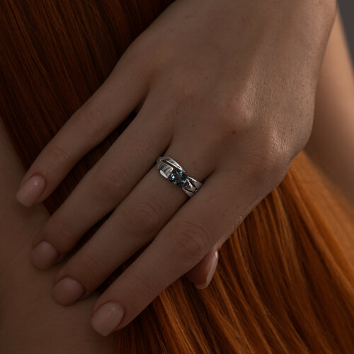 Кольцо из серебра с лондон топазом из серебро — вид 4