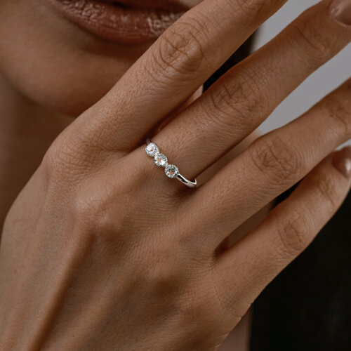 Кольцо из серебра с топазами из серебро — вид 3