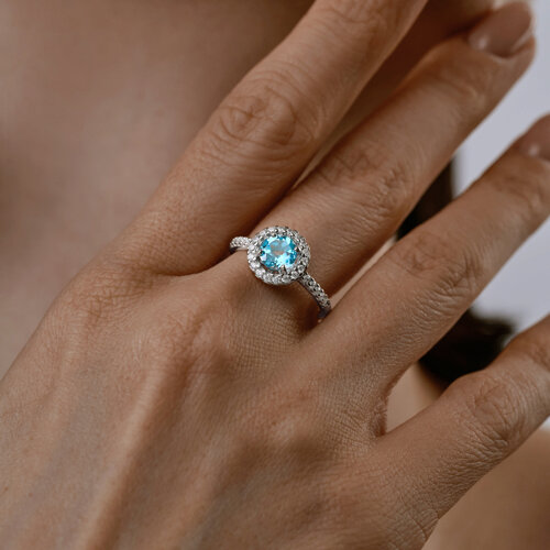 Кольцо из серебра с топазом и фианитами из серебро — вид 3