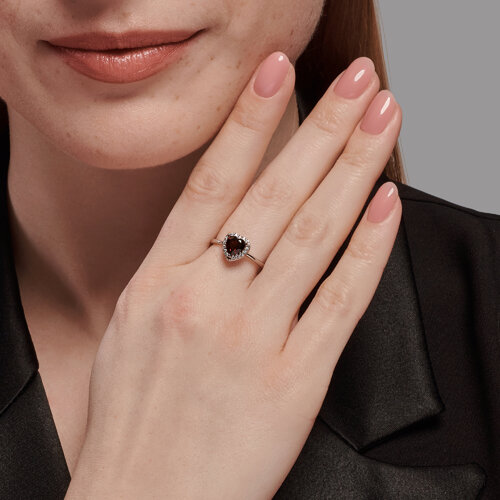 Кольцо из серебра с гранатом и фианитами из серебро — вид 4