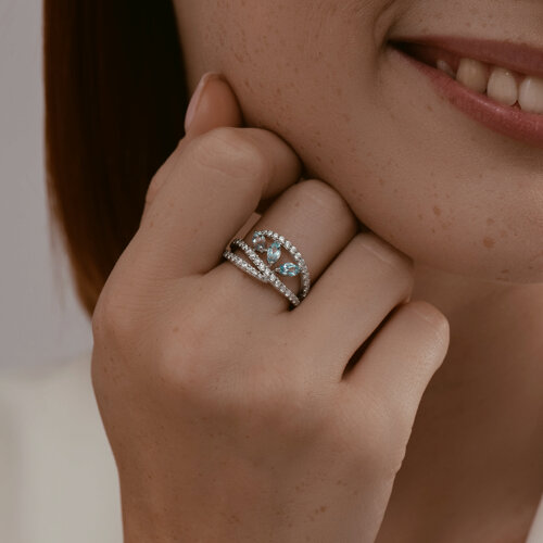 Кольцо из серебра с топазами и фианитами из серебро — вид 4