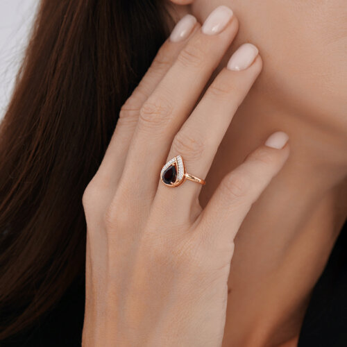 Кольцо из золочёного серебра с гранатом и фианитами из серебро — вид 4