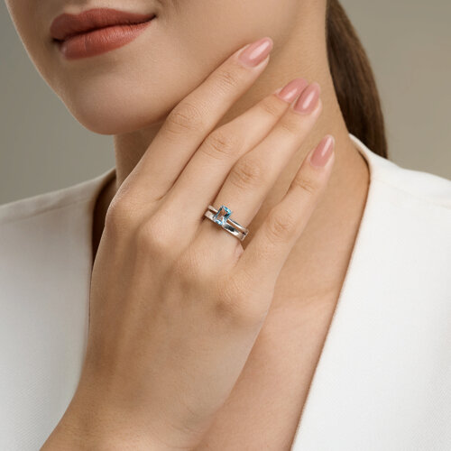 Кольцо из серебра с топазом из серебро — вид 4