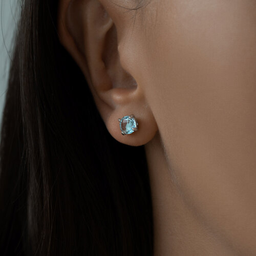 Серьги-пусеты из серебра с топазами из серебро — вид 3