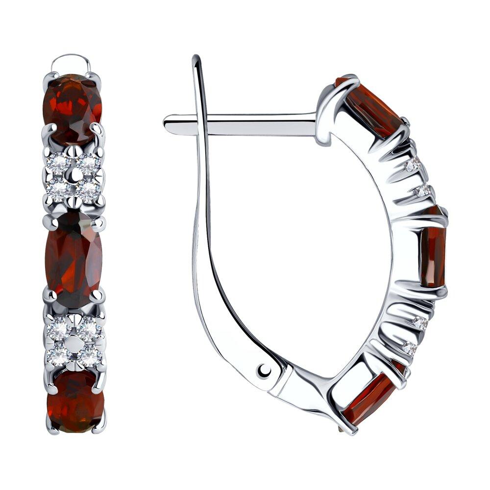 Серьги из серебра с гранатами и фианитами - видео на модели