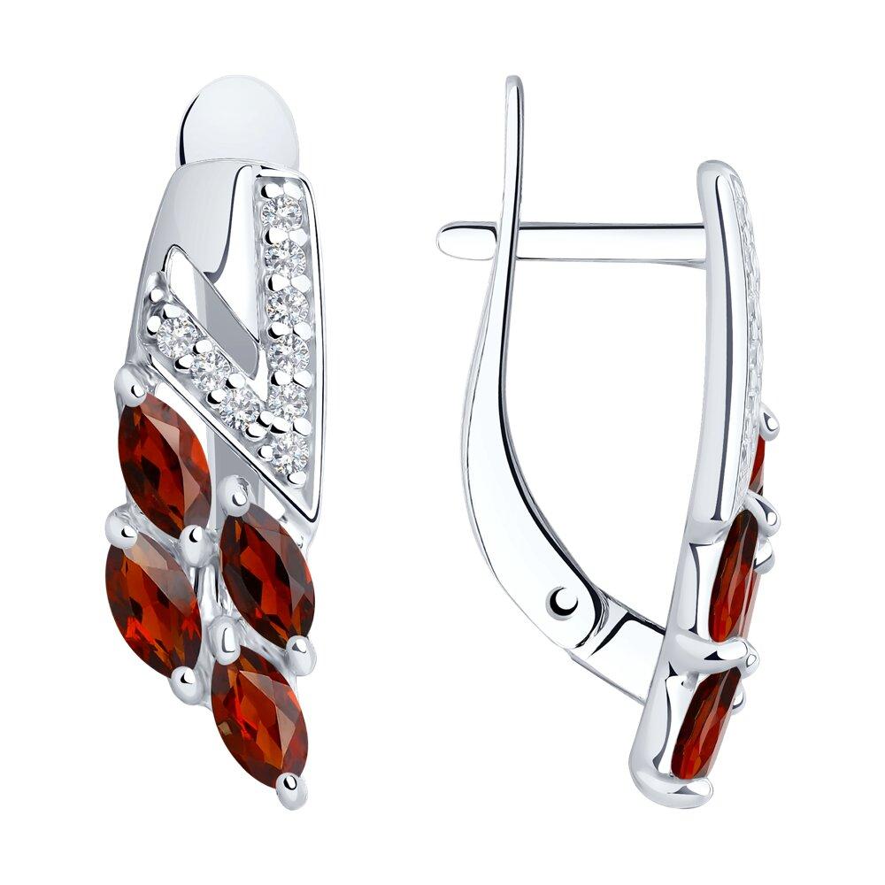 Серьги из серебра с гранатами и фианитами - видео на модели