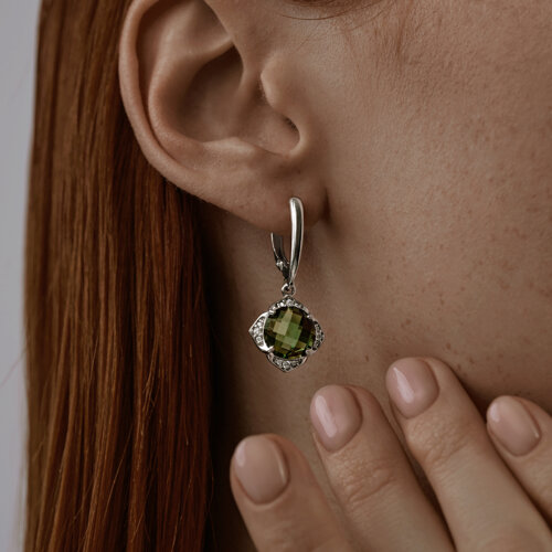 Серьги из серебра с кварцем и фианитами из серебро — вид 2