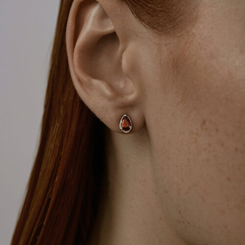 Серьги из серебра с гранатами из серебро — вид 2