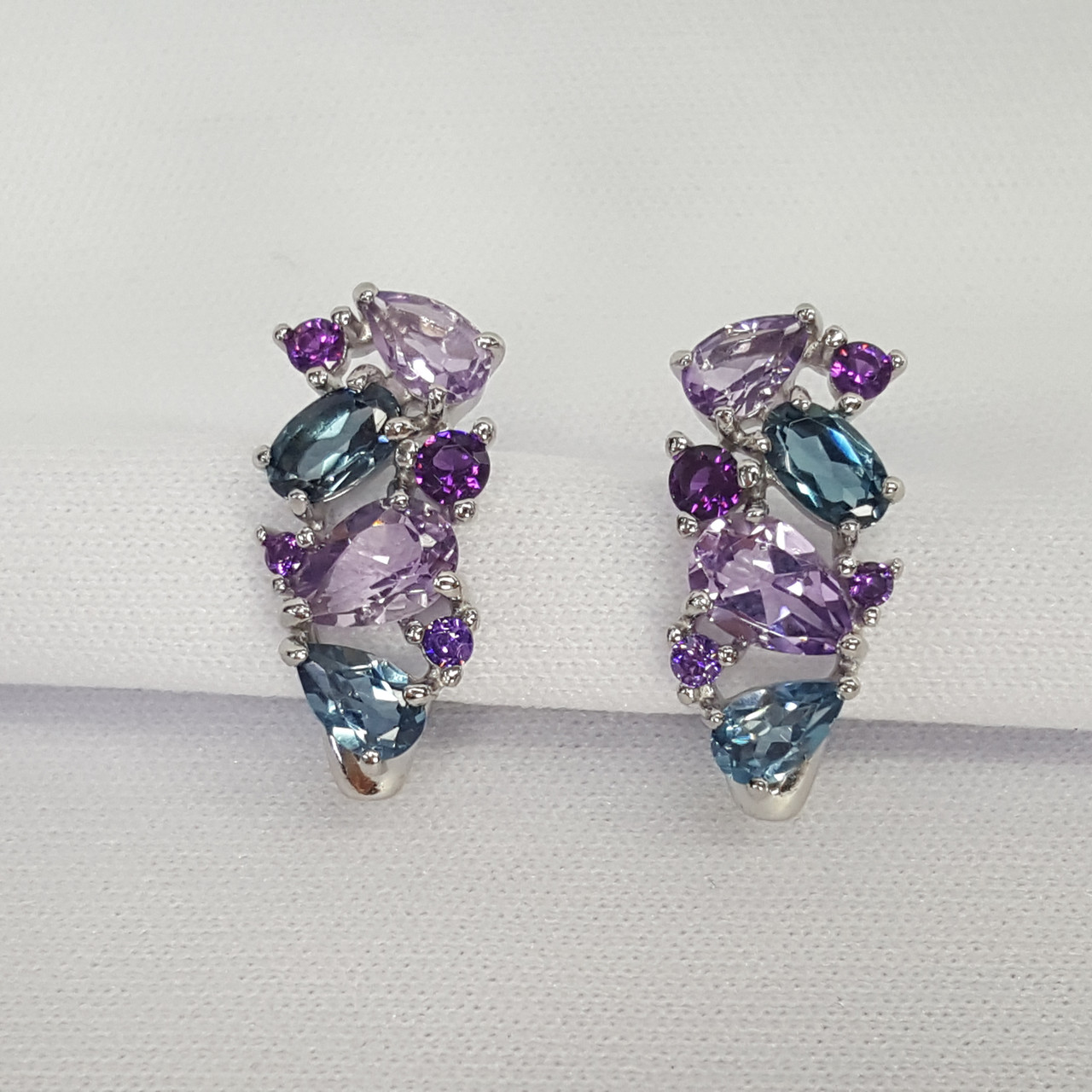 Серьги из серебра с миксом камней - видео