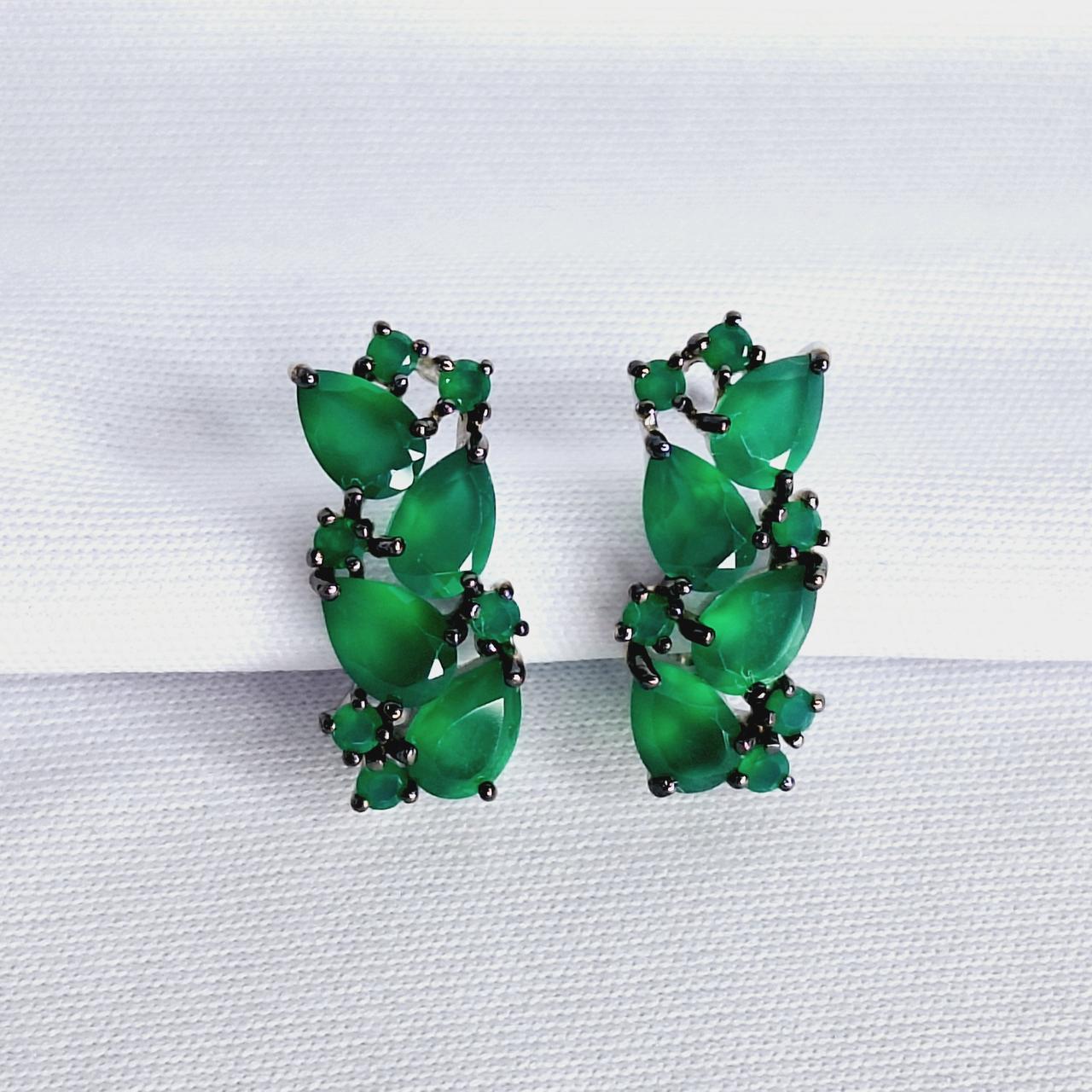 Серьги из серебра с агатами - видео на модели