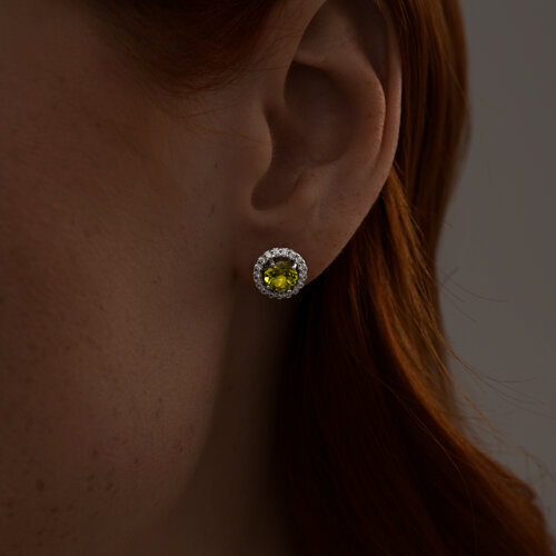 Серьги из серебра с хризолитами и фианитами из серебро — вид 3