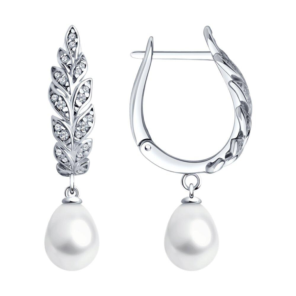 Серьги из серебра с жемчугом и фианитами - видео на модели