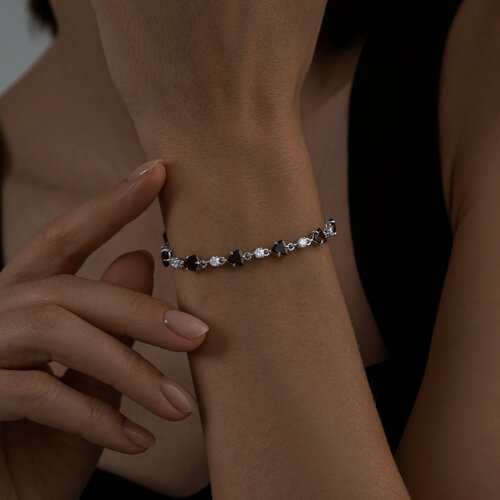 Браслет из серебра с гранатами и фианитами из серебро — вид 4