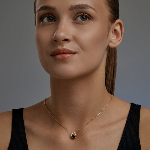 Колье из золочёного серебра с гранатом и фианитами из серебро — вид 4