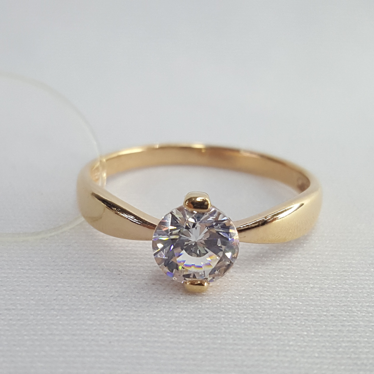 Помолвочное кольцо из позолоченного серебра - видео на модели