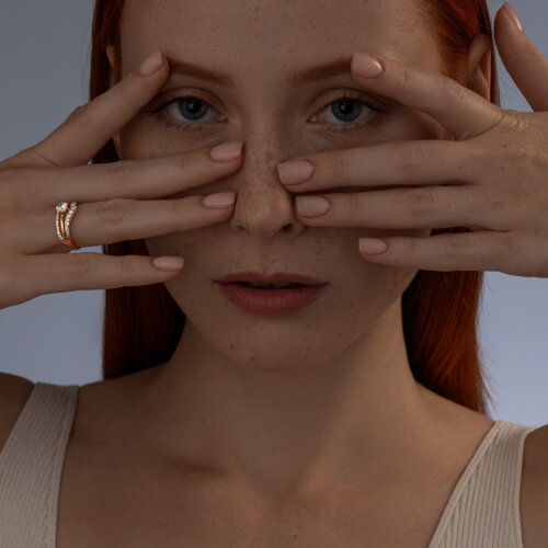 Кольцо из золочёного серебра с фианитами из серебро — вид 3