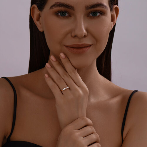 Кольцо из золочёного серебра с фианитами из серебро — вид 4