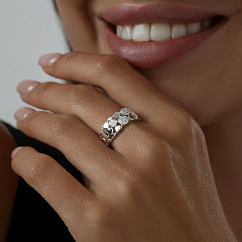 Кольцо из родированного серебра с фианитами из серебро — вид 4