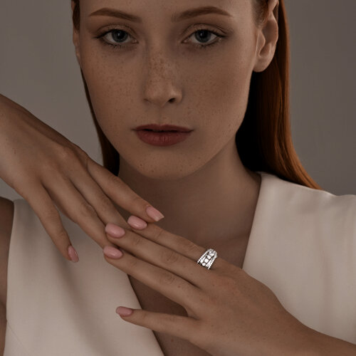 Кольцо из серебра с фианитами из серебро — вид 3