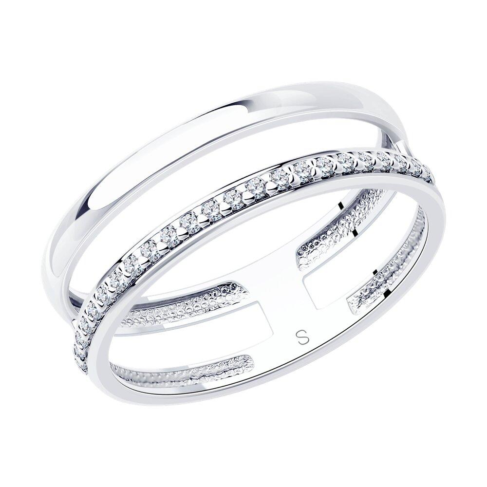 Кольцо из серебра с фианитами - видео на модели