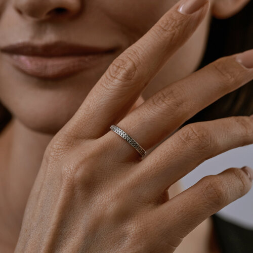 Кольцо из серебра с фианитами из серебро — вид 4