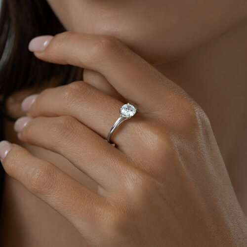 Кольцо из серебра с фианитом из серебро — вид 4