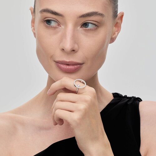 Кольцо из серебра с фианитами из серебро — вид 4