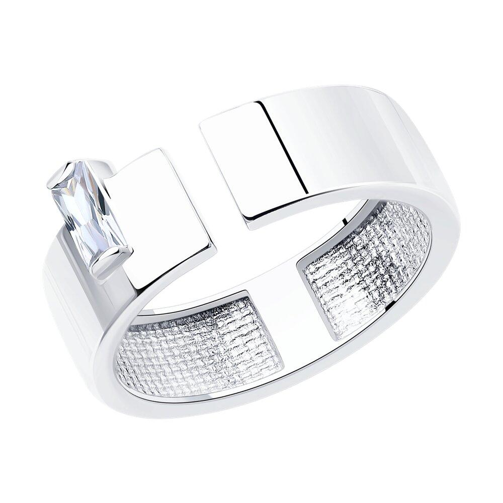 Кольцо из серебра с фианитом - видео на модели