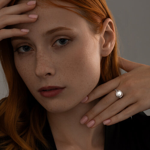 Кольцо из серебра с жемчугом из серебро — вид 4