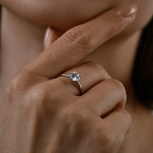 Кольцо из серебра с фианитом из серебро — вид 7