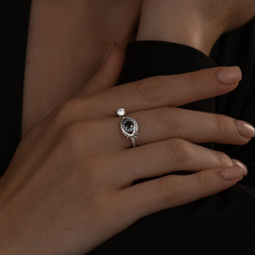 Кольцо из серебра с фианитами из серебро — вид 3