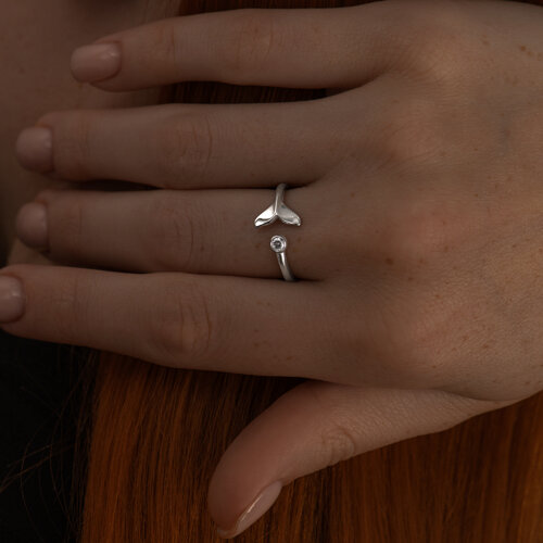 Кольцо из серебра с фианитом из серебро — вид 3