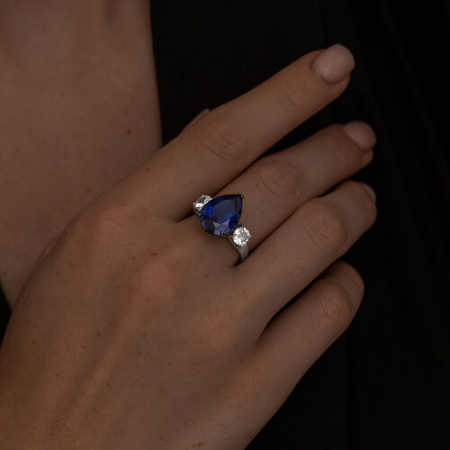 Кольцо из серебра с фианитами из серебро — вид 3