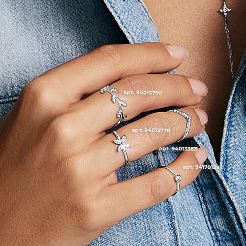 Кольцо из серебра с фианитами из серебро — вид 3