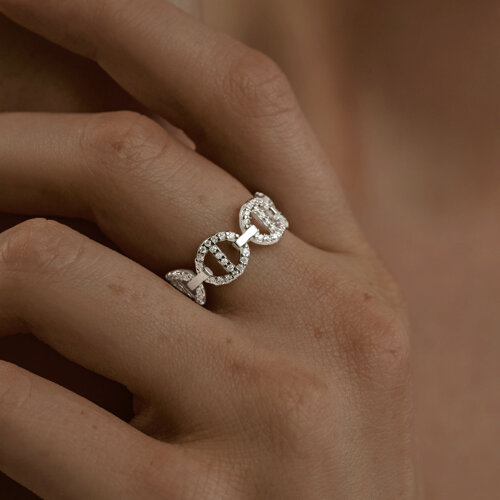 Кольцо из серебра с фианитами из серебро — вид 2