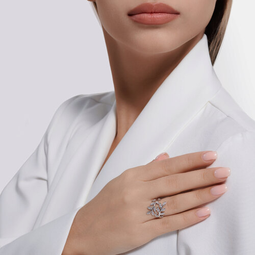 Кольцо из серебра с фианитами из серебро — вид 3